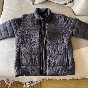 Oakley Jacket - XL, no stains / damages - only worn a few times